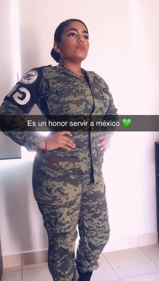 Militar de buen cuerpo mexicana #nL8Rut4f